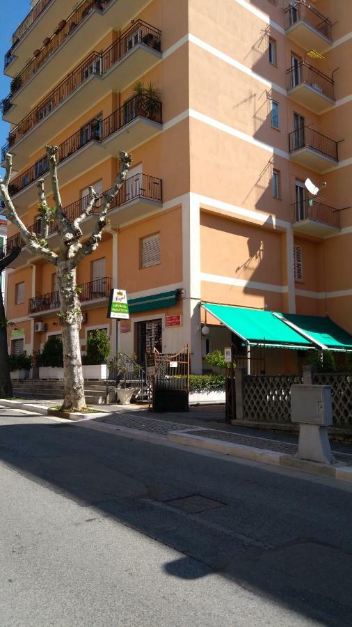 Il Viale Bed and Breakfast Chieti Eksteriør billede